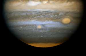 Jupiter krimpt elk jaar 2 centimeter